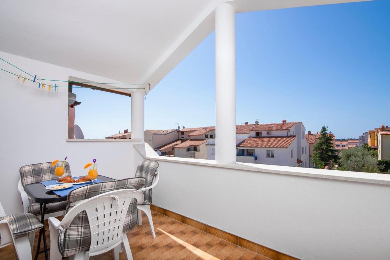 Apartment Blu Pula Exterior photo